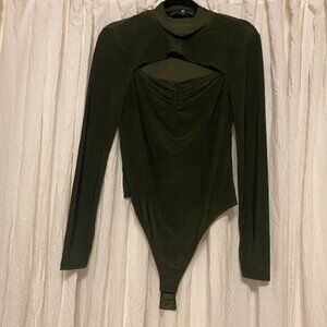 WAYF Long Sleeve Mock Neck Cut Out Thong Bodysuit Dark Green Size Small